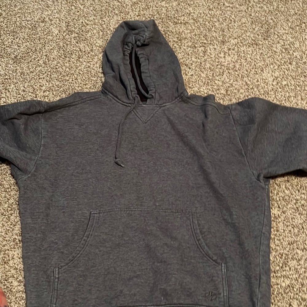 grey hoodie